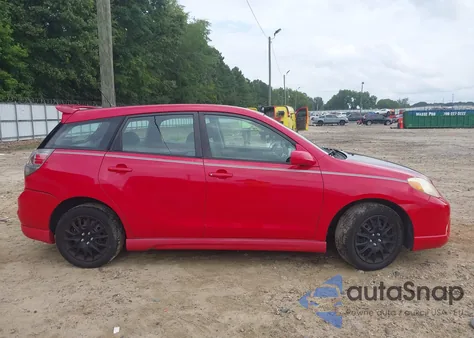 2005 Toyota Matrix Xr z USA, uszkodzony, nr VIN 2T1KR32E75C391475